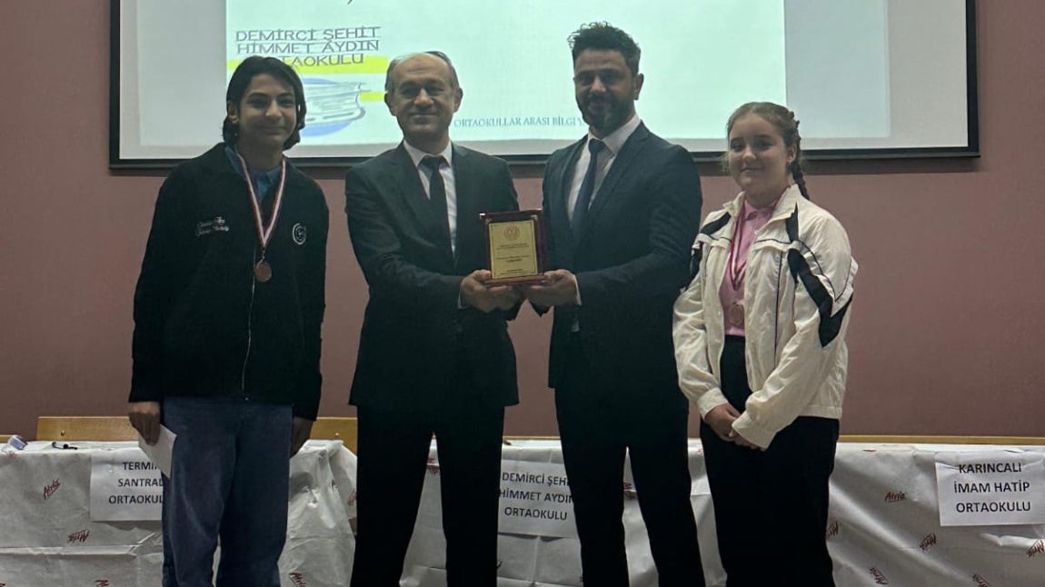 ORTAOKULLAR ARASI BİLGİ YARIŞMASINDA OKULUMUZ 3. OLDU...