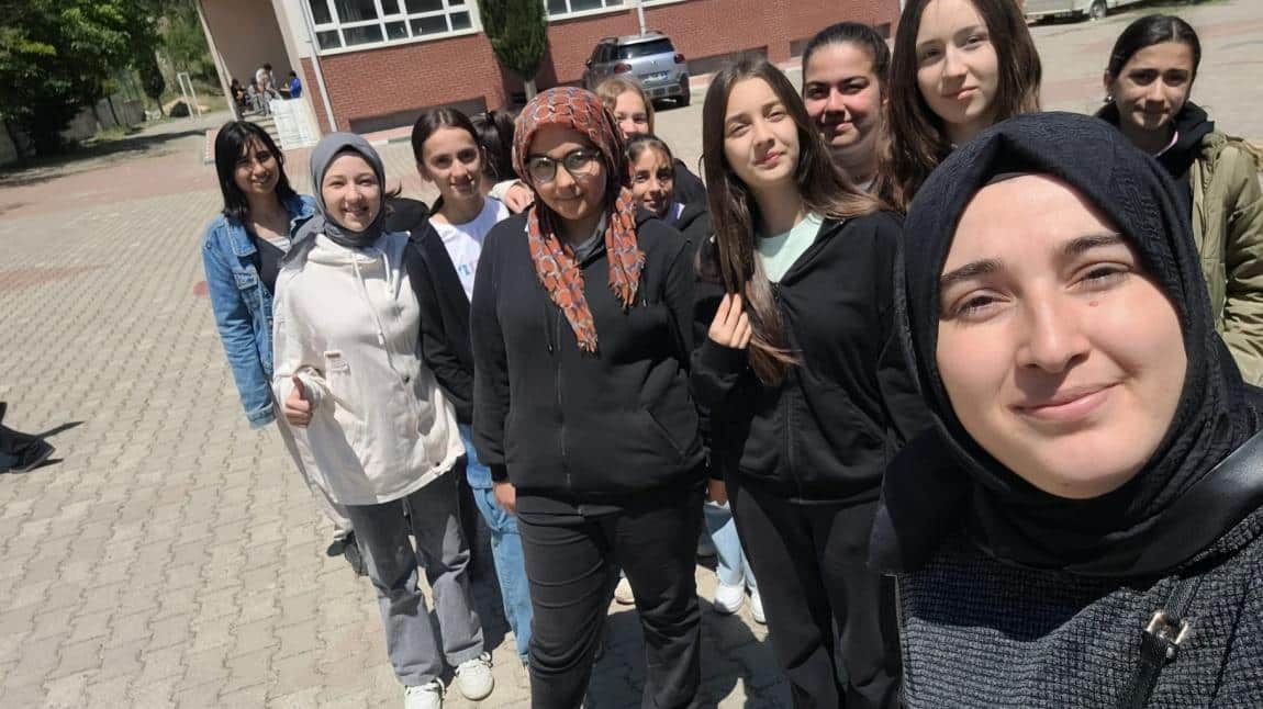 HACI MUSTAFA ÖDEN KIZ ANADOLU İMAM HATİP LİSESİNE ZİYARET...